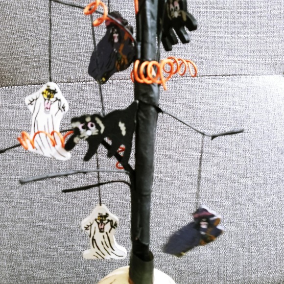 Vintage Creepy Halloween Skull Tree Jack o Lantern Witch Pumpkin Ghosts (shelf) - Picture 8 of 9